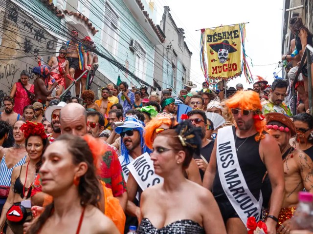 1770975977 300 1 banheiro quimico para ate 2 mil folioes no Carnaval.webp 1770975977 300 1 banheiro quimico para ate 2 mil folioes no Carnaval.webp