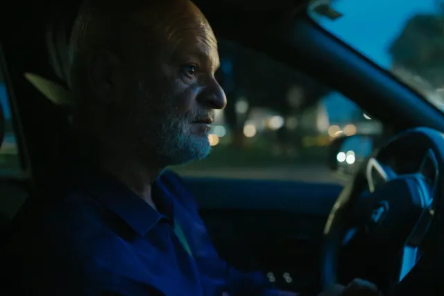 Brasilia - 05/04/2025 Cleiton, motorista de aplicativo circulando pelas ruas do Distrito Federal.