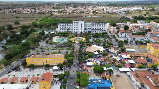 Imagem aérea da cidade de Cipó na Bahia