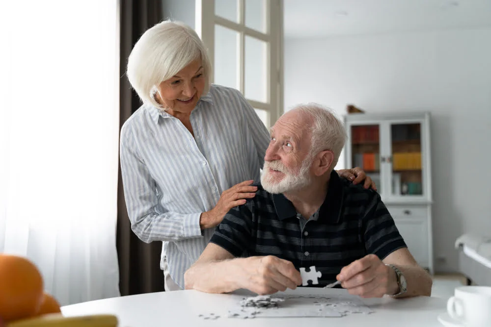 senior people confronting alzheimer disease Alzheimer