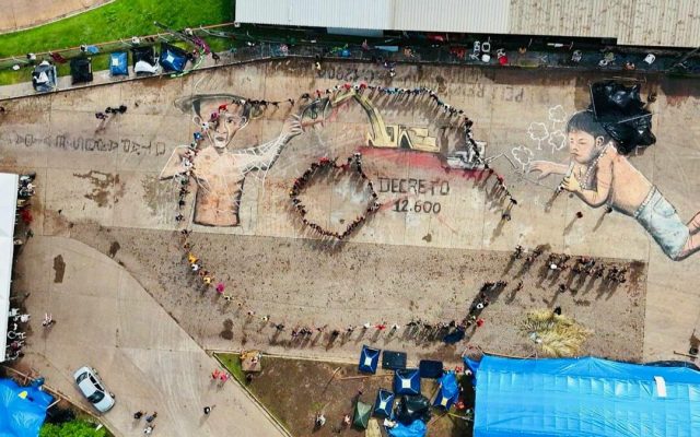Lider indigena celebra derrubada de decreto licao Líder indígena celebra derrubada de decreto, "lição"
