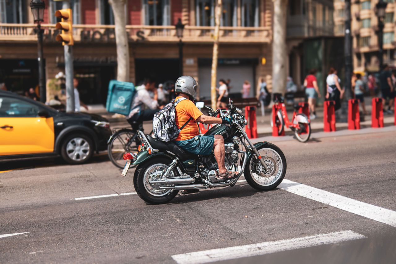 Seguro de moto vale a pena? Entenda quando contratar